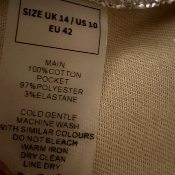 MANIERE De VOIR Art Mid Rise Cargo Pant Tassels green tan renaissance print sz10 - Picture 10 of 13